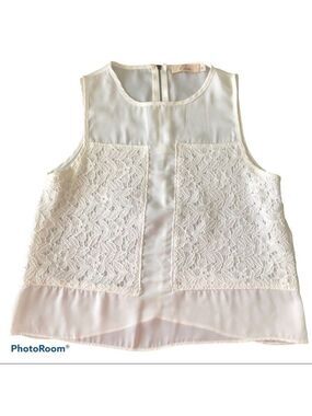 $5 SALE Elodie Ivory Lace Inset Tank Top Size XS